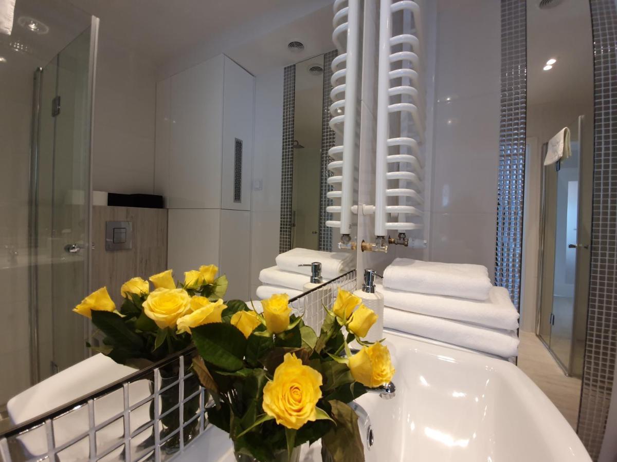 Apartament Rozany Centrum Mielna - 365Pam Großmöllen Exterior foto